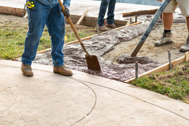 Best Concrete Walkway Installation  in Wardsville, MO